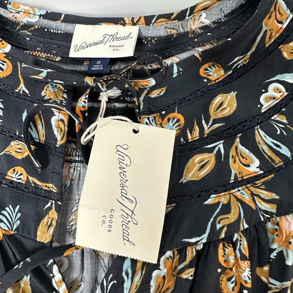Universal thread Peasant Top‎ Size XL Dark Gray Floral Cottagecore - Picture 4 of 10